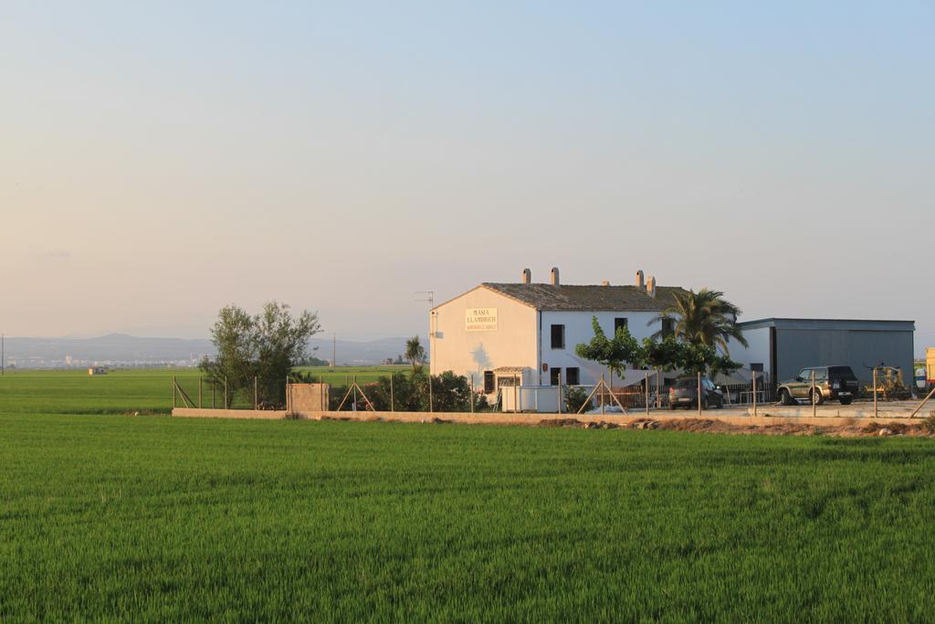 Masia Llambrich Делтебре Екстериор снимка